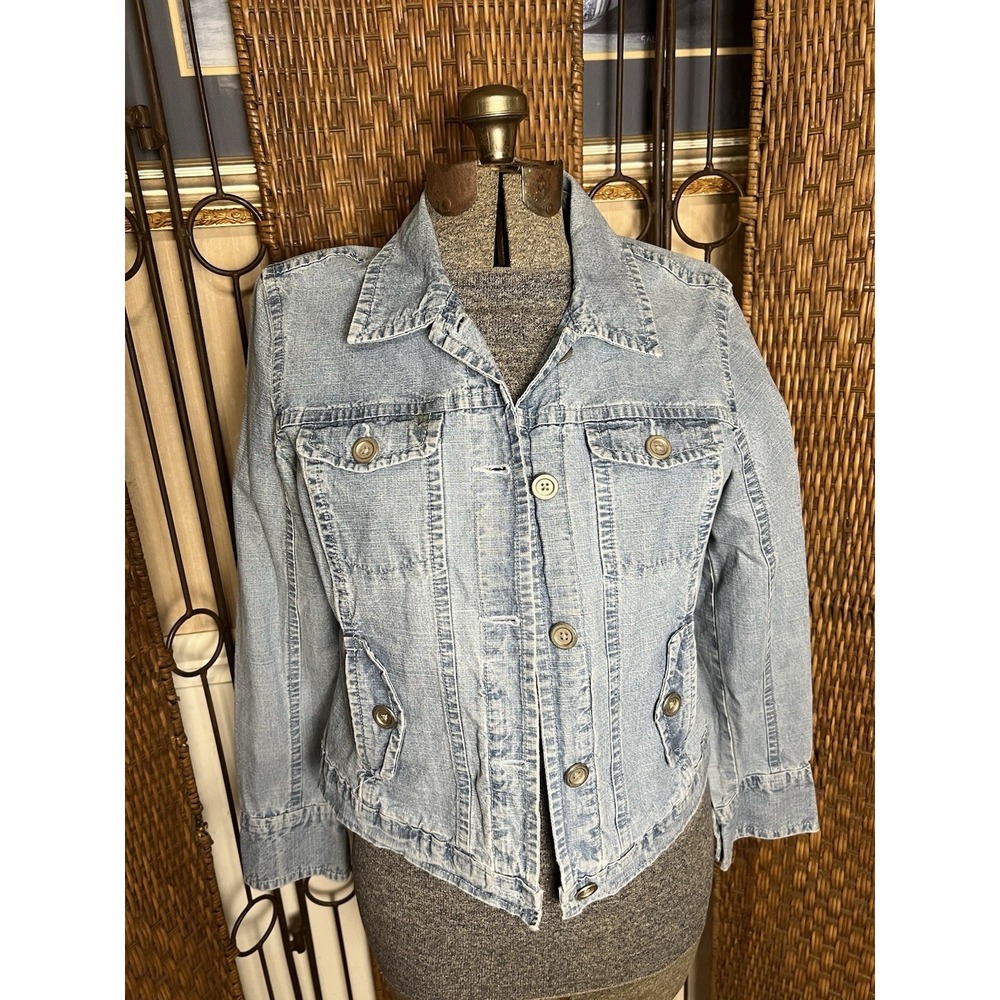 French Cuff Women's Denim Jacket size Medium Gently Used Great Shape